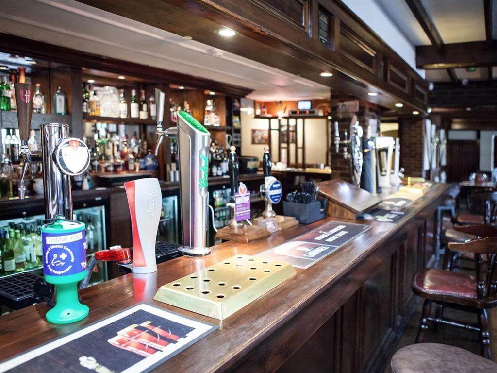 The Crewe Arms Hotel מראה חיצוני תמונה