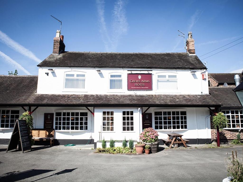 The Crewe Arms Hotel מראה חיצוני תמונה